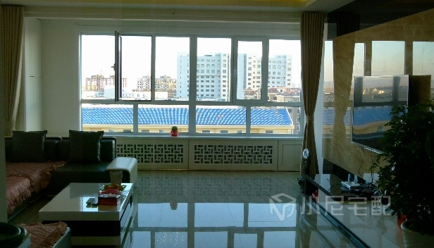 130㎡/三室兩廳兩衛(wèi)/現(xiàn)代